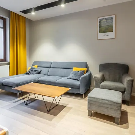 Zabrska 18 Spacious By Bookinghost Appartement