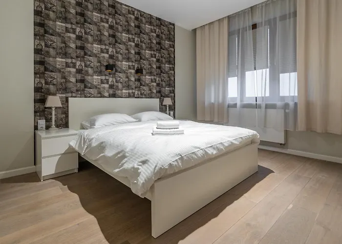 Apartment Zabrska 18 Spacious By Bookinghost Katowice