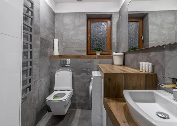 Zabrska 18 Spacious By Bookinghost Appartement *